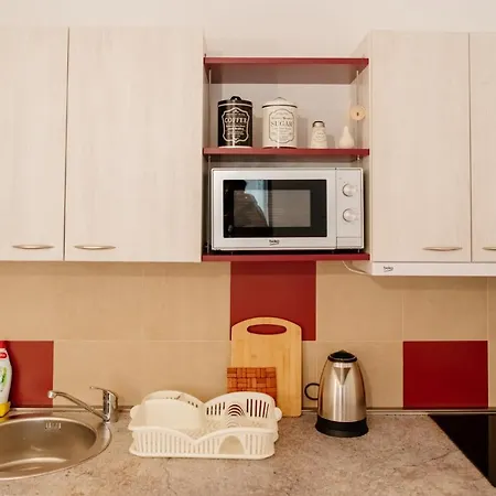 Urban Center Apartment *
